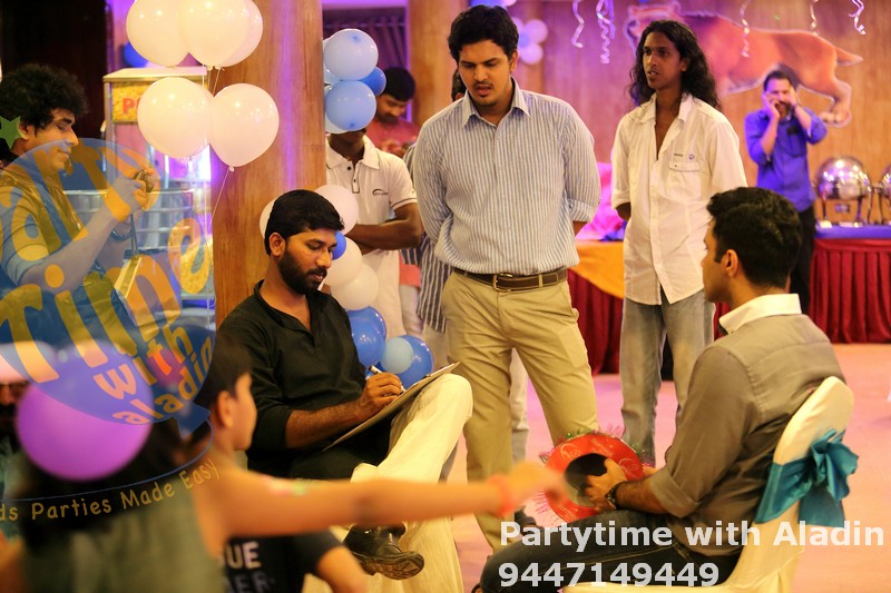 Carticaturist Cochin Birthday Partytime